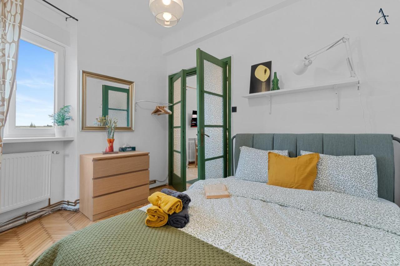11 Apartments Bukurešť Exteriér fotografie