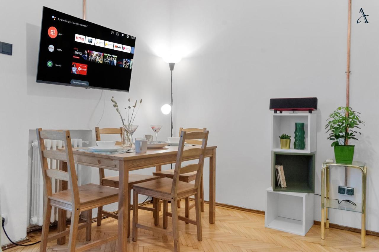 11 Apartments Bukurešť Exteriér fotografie
