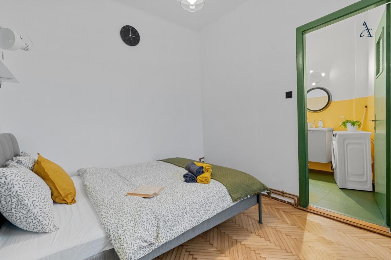 11 Apartments Bukurešť Exteriér fotografie